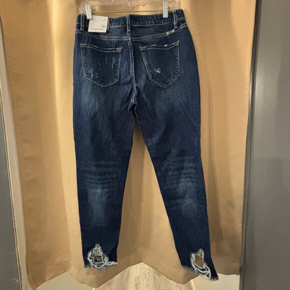 KanCan Relaxed Fit Distressed Jeans Size 7 / 27 Dark Wash High Rise Raw Hem - Picture 2 of 4